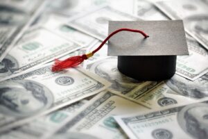 Beaucoup d’entreprises et de futurs diplomés investissent massivement dans la formation, mais sans preuve de retour sur investissement. Chez Logos Praxis, nous refusons la formation décorative : nos parcours transforment les savoirs en résultats durables, mesurables et alignés sur vos enjeux.